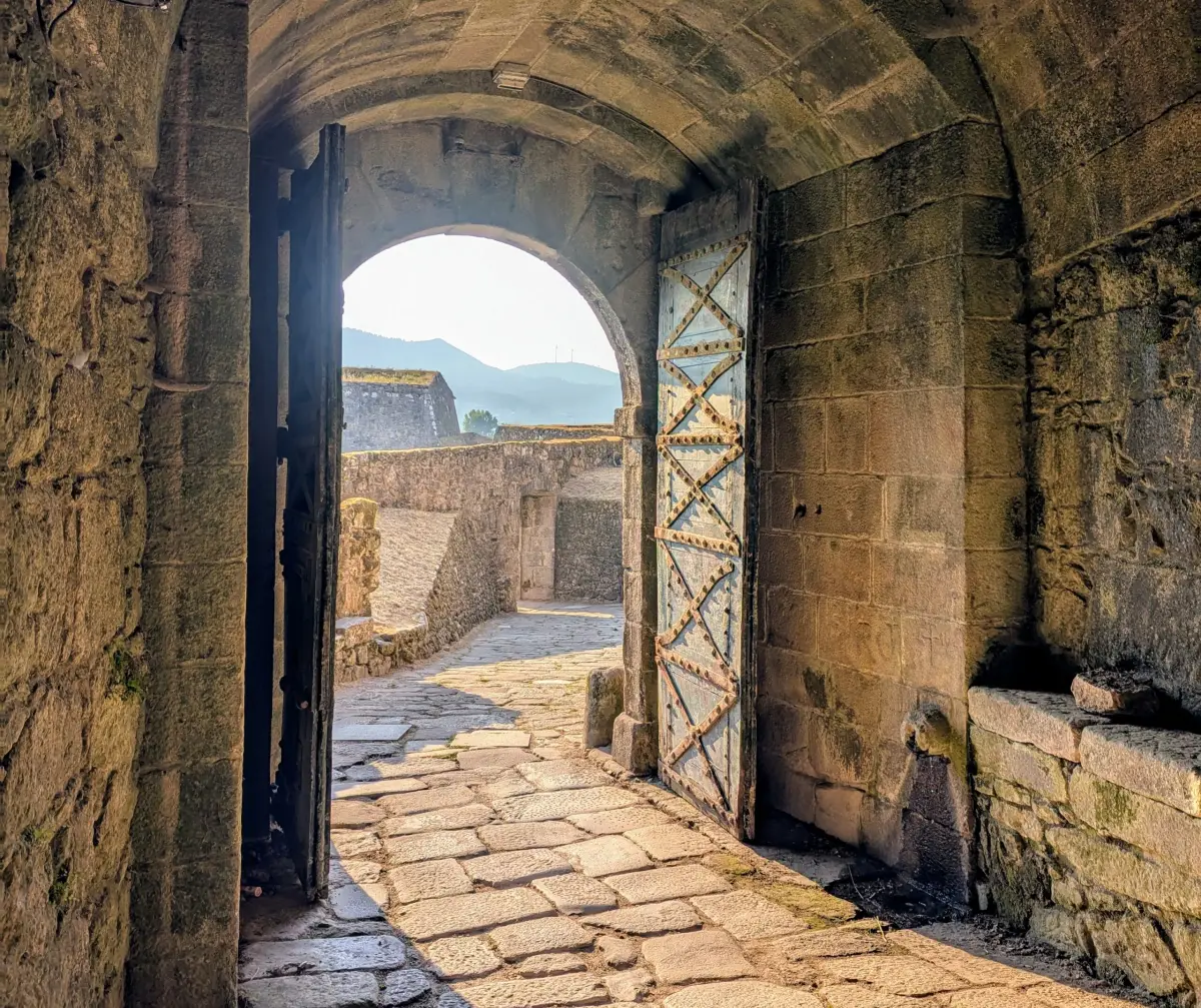 Descubre Tui: Una Joya de Galicia