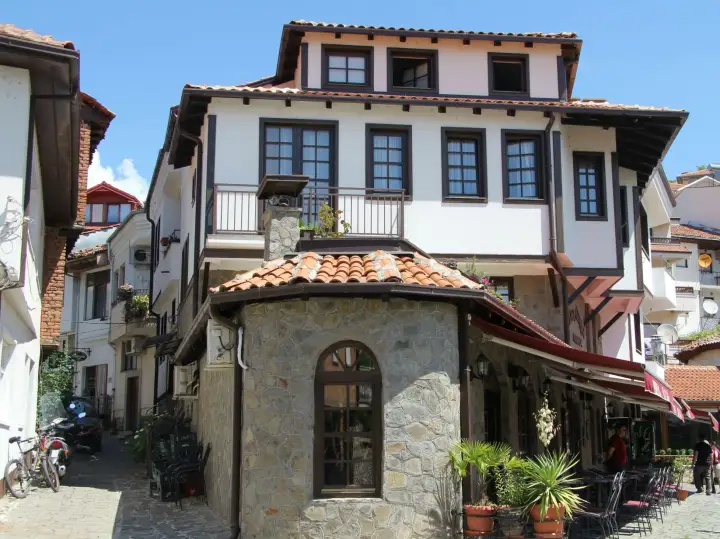 Explore Arou: A Hidden Gem on the Galician Coast